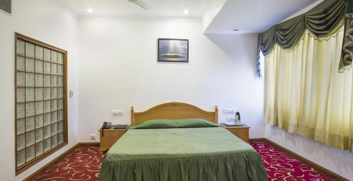 אמריצר Hotel Lawrence מראה חיצוני תמונה